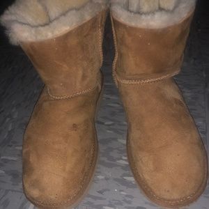 Brown Uggs with Bow